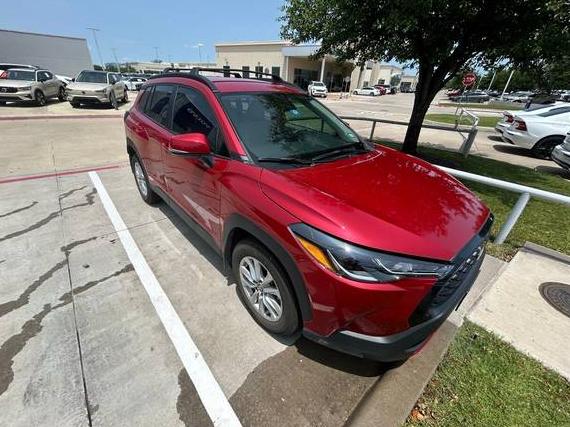 TOYOTA COROLLA CROSS 2022 7MUCAAAG2NV005447 image